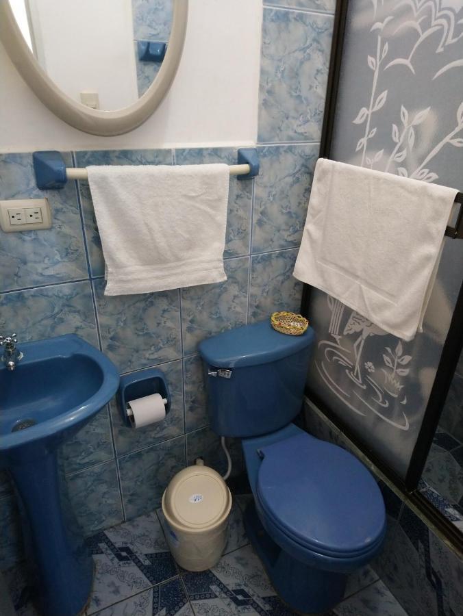 Hostal Terito Пуэрто-Бакерисо-Морено Экстерьер фото